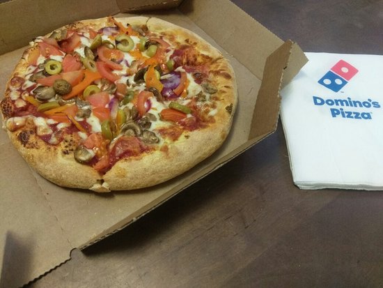 Сетевой фастфуд ресторан Dominos Pizza - фото №6